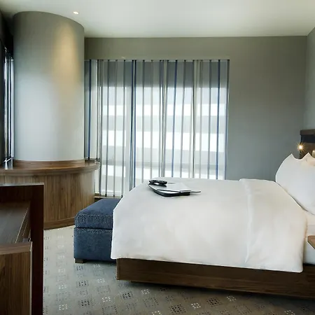 Hotel Hampton By Hilton 3*