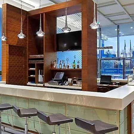 Hampton By Hilton Hotel 3*