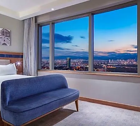 Hampton By Hilton Hotel 3*