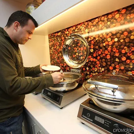 Hampton By Hilton 3*