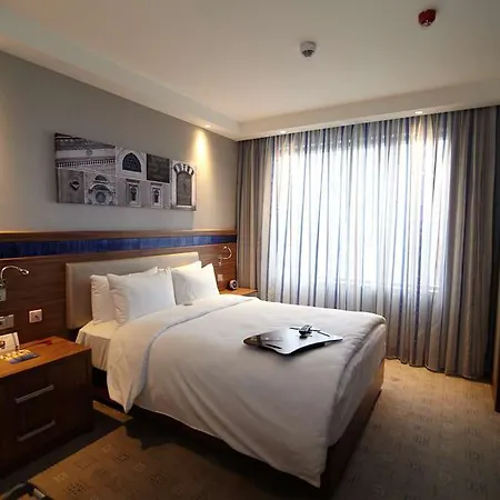 Hampton By Hilton Hotel