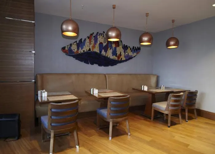 Hampton By Hilton Hotel