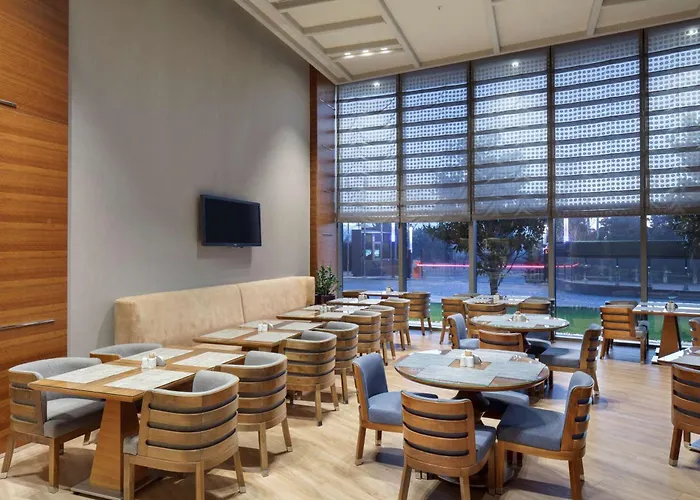 Hotel Hampton By Hilton