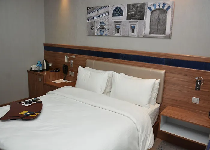 Hampton By Hilton Hotel 3*