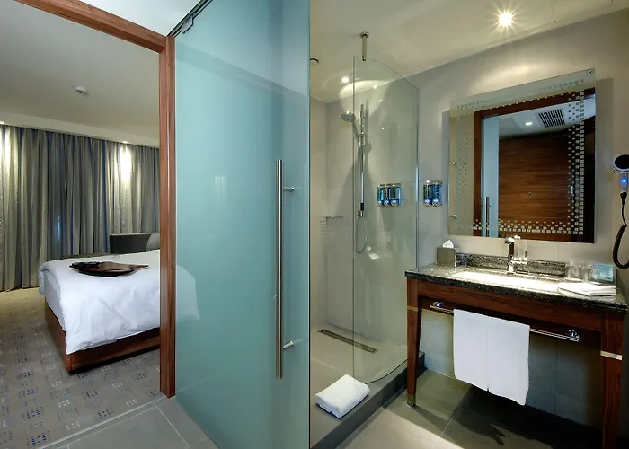 Hampton By Hilton Hotel 3*