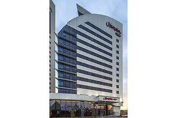 Hampton By Hilton Hotel 3*