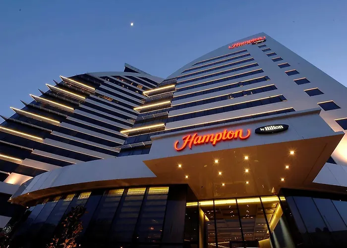 Hampton By Hilton 3*